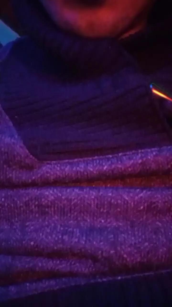 Offline RealChicoBoy on Cam4