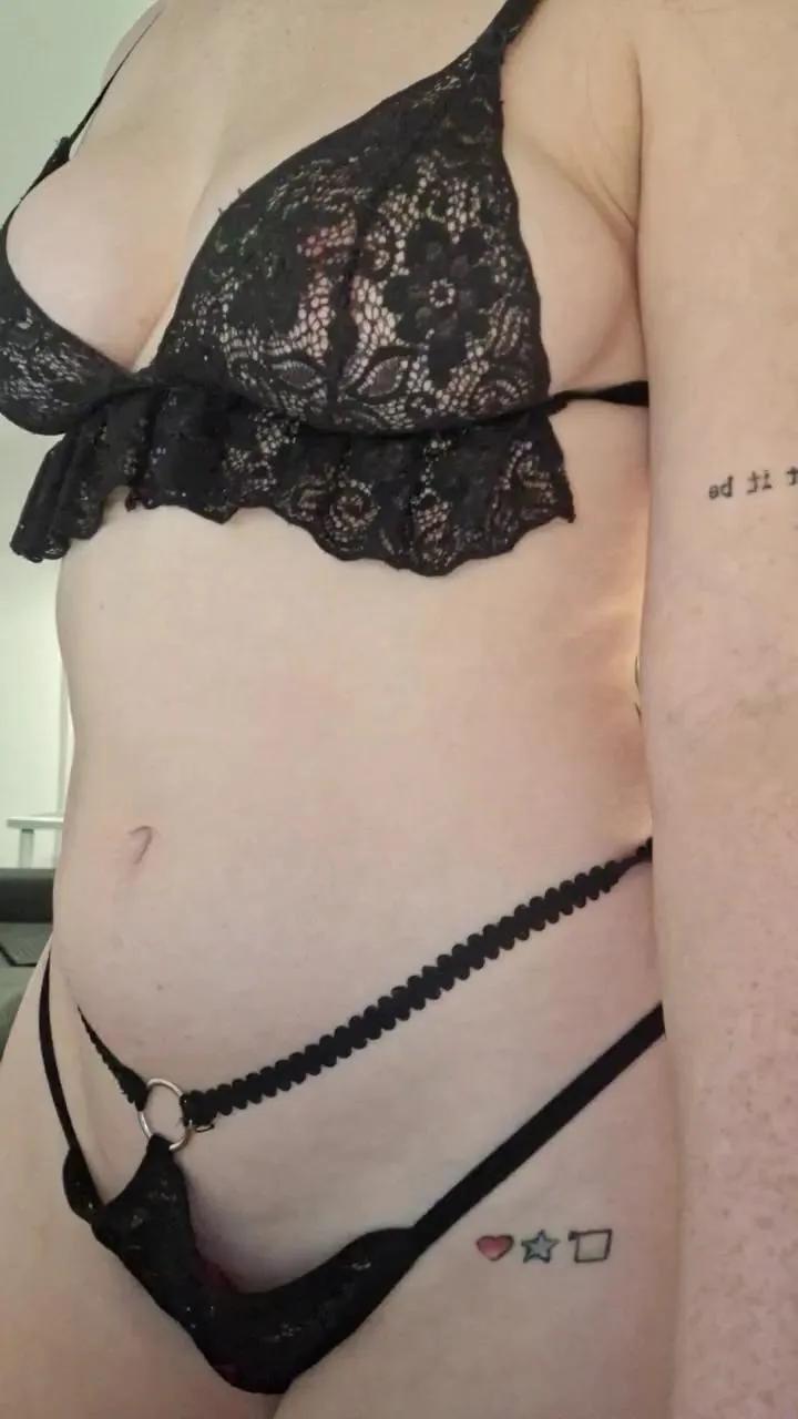 Offline Redheaddol22 on Cam4