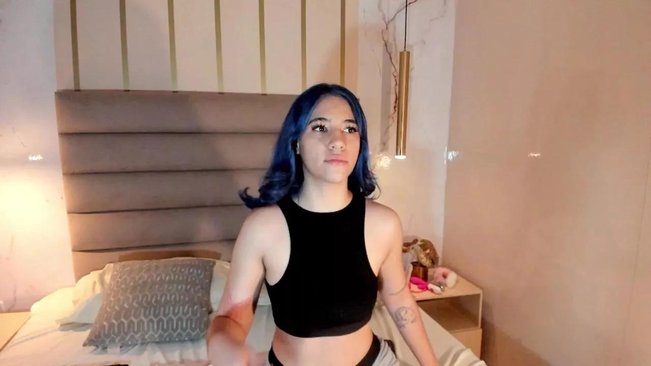 Offline ReiAyanamy on Cam4