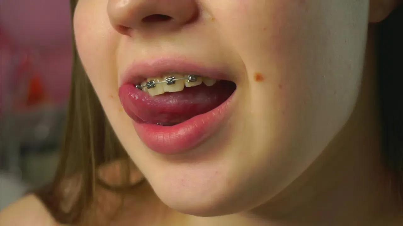 Cam4 RethaJuneja is Freechat RethaJuneja —  #anal #femdom #bigass #schoolgirl #C2C #striptease #pornstar