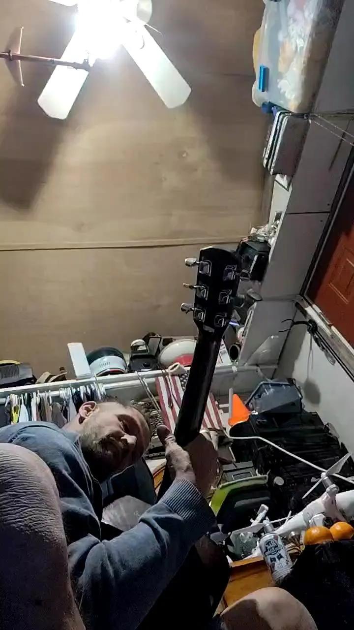 Freechat richie00731 on Cam4