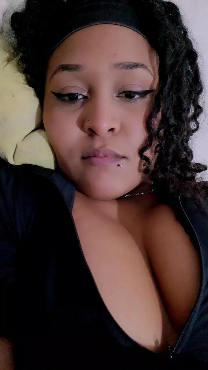 Offline Safadodesejofj on Cam4