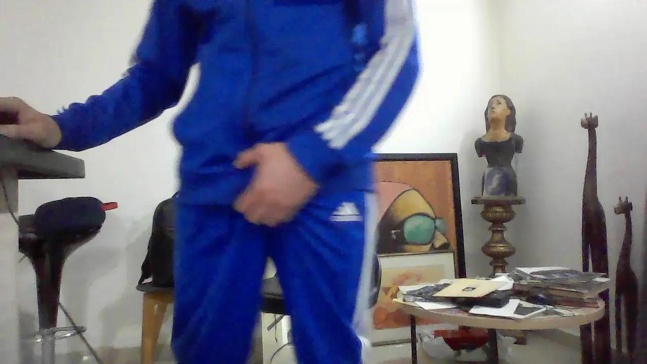 Offline SantyCock on Cam4