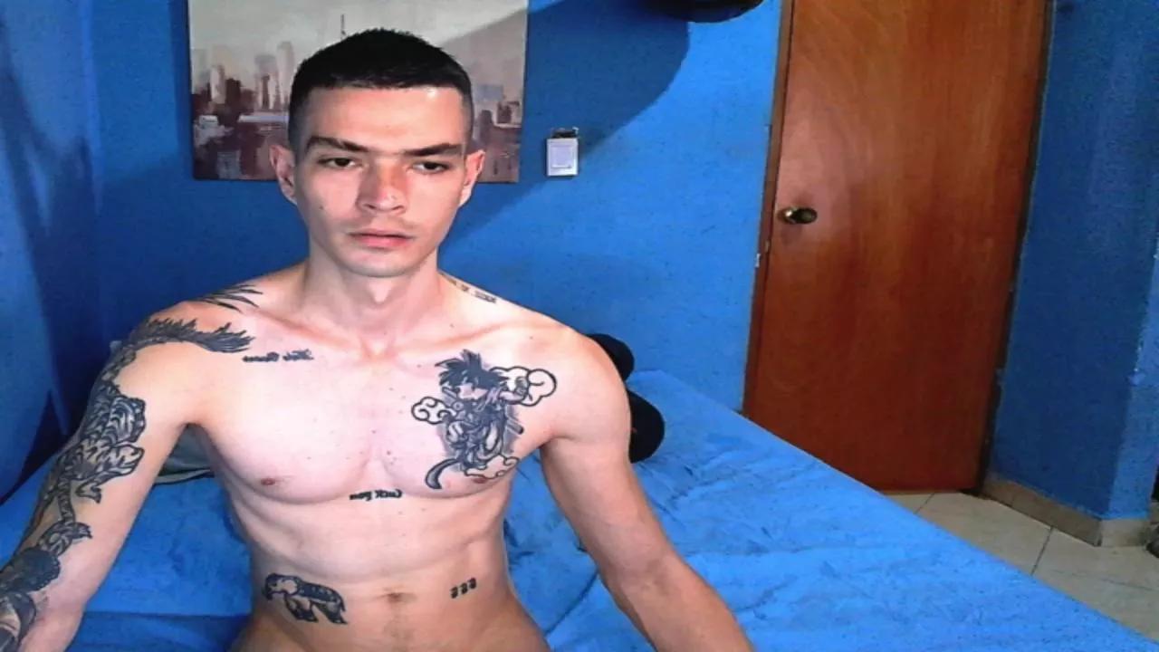 Offline Sauceboy33 on Cam4