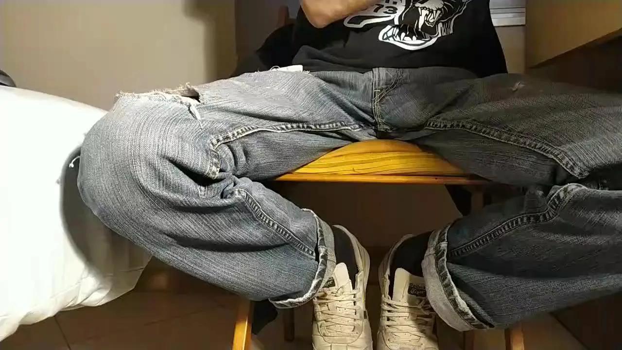 Offline scrocchia84 on Cam4