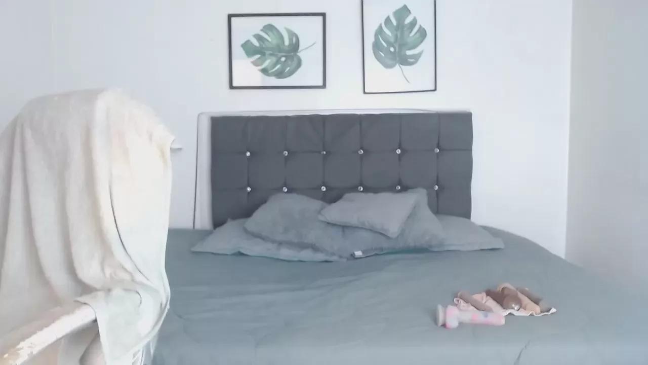 selena_hotmilf on Cam4 