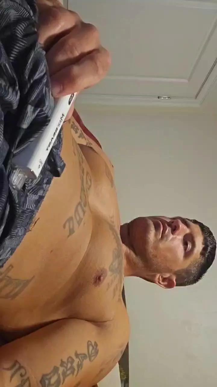 Offline Shotime69altme on Cam4