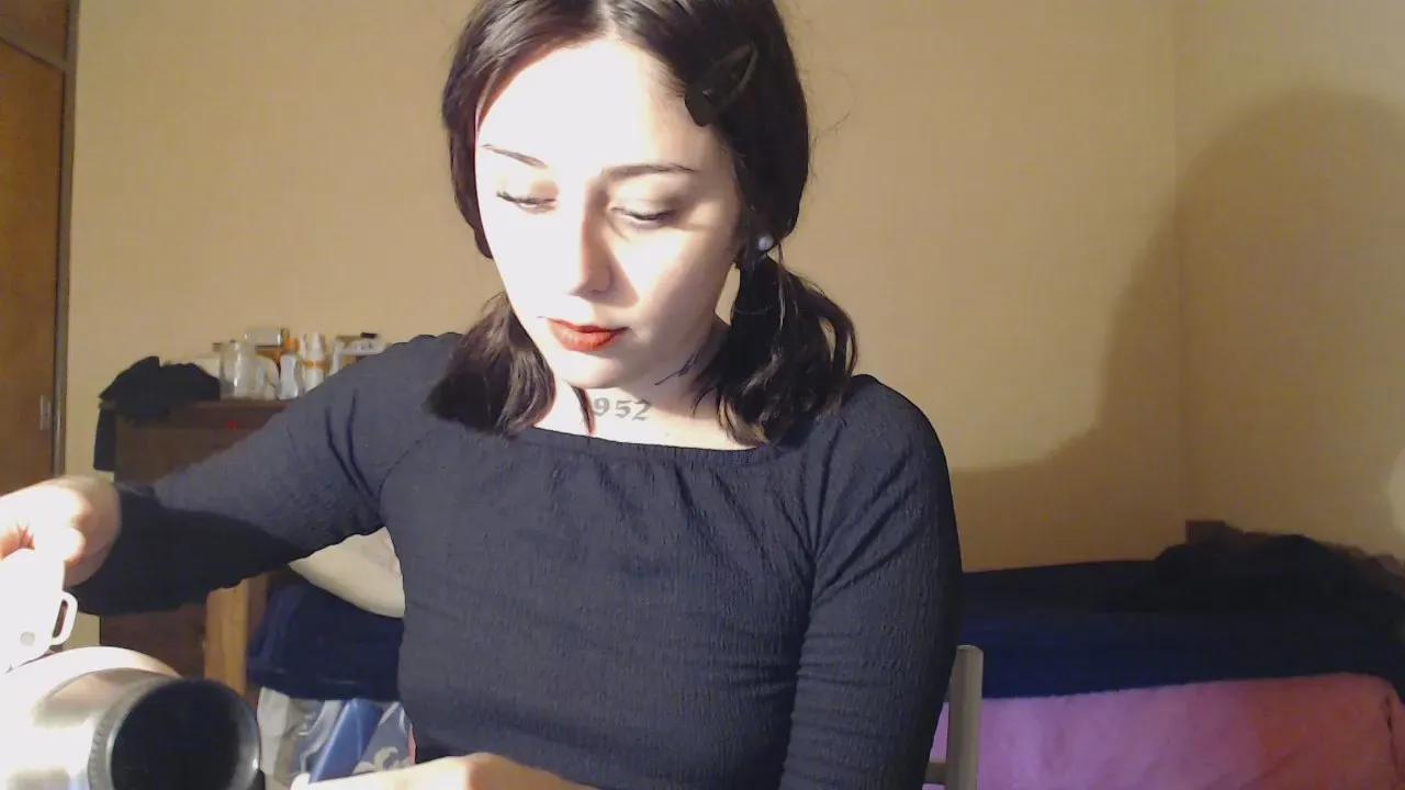 Offline Siltorres33 on Cam4