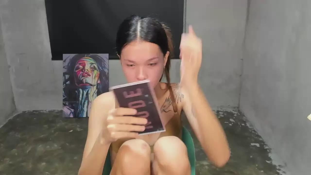 Offline SlimDollKENDALL on Cam4