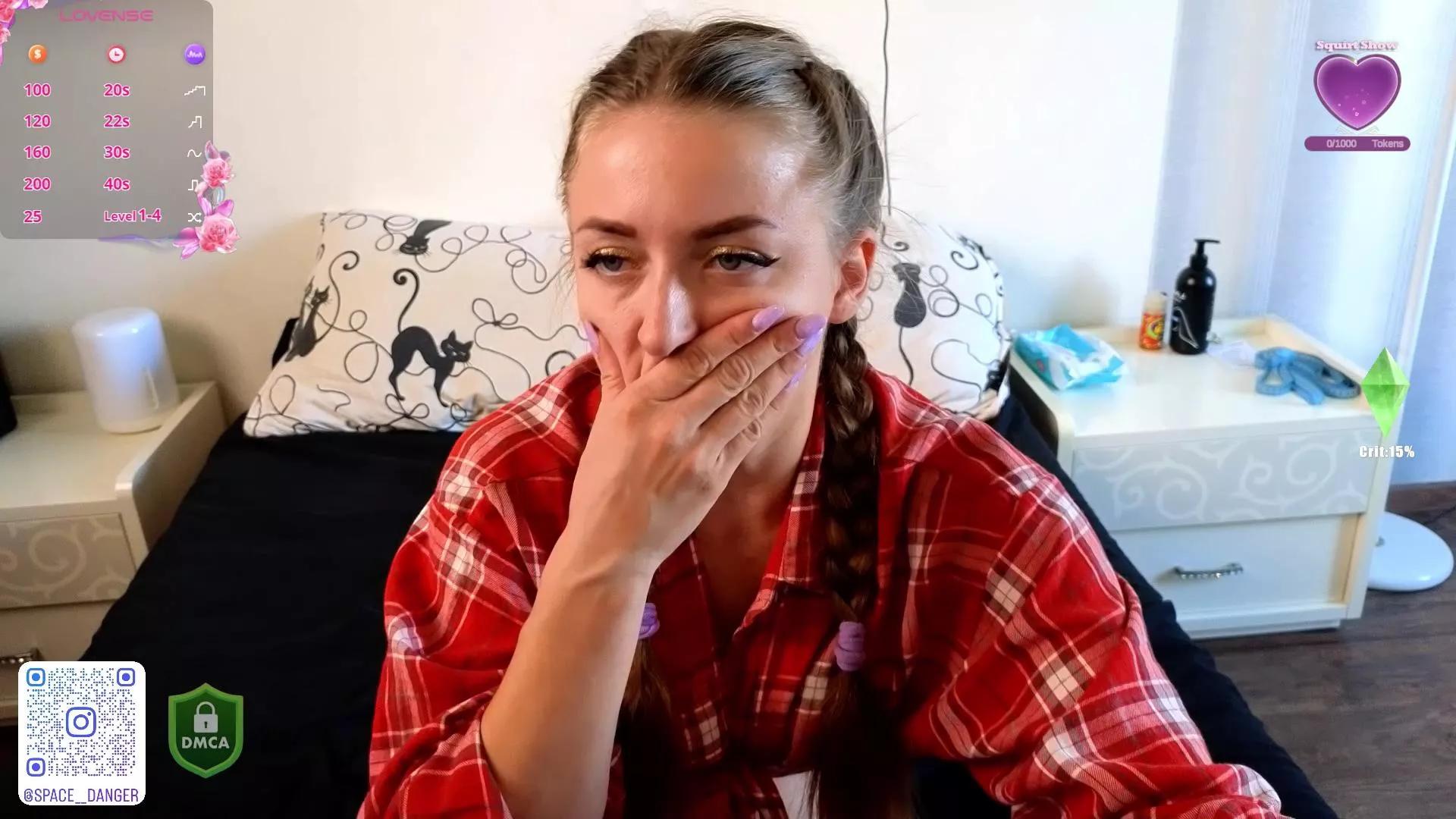 Offline space_danger on Cam4