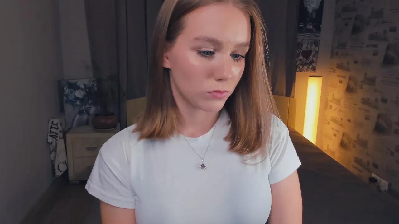 Offline SuzyTempelton on Cam4