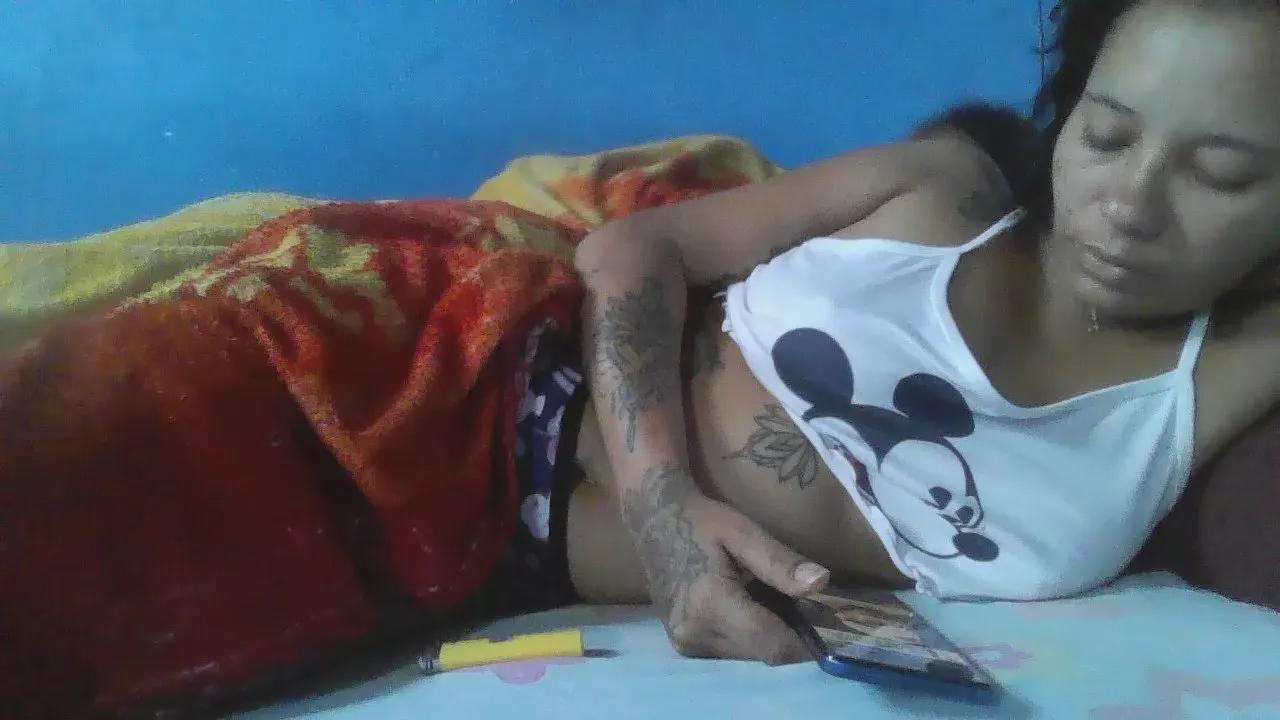 Freechat Thas99 on Cam4