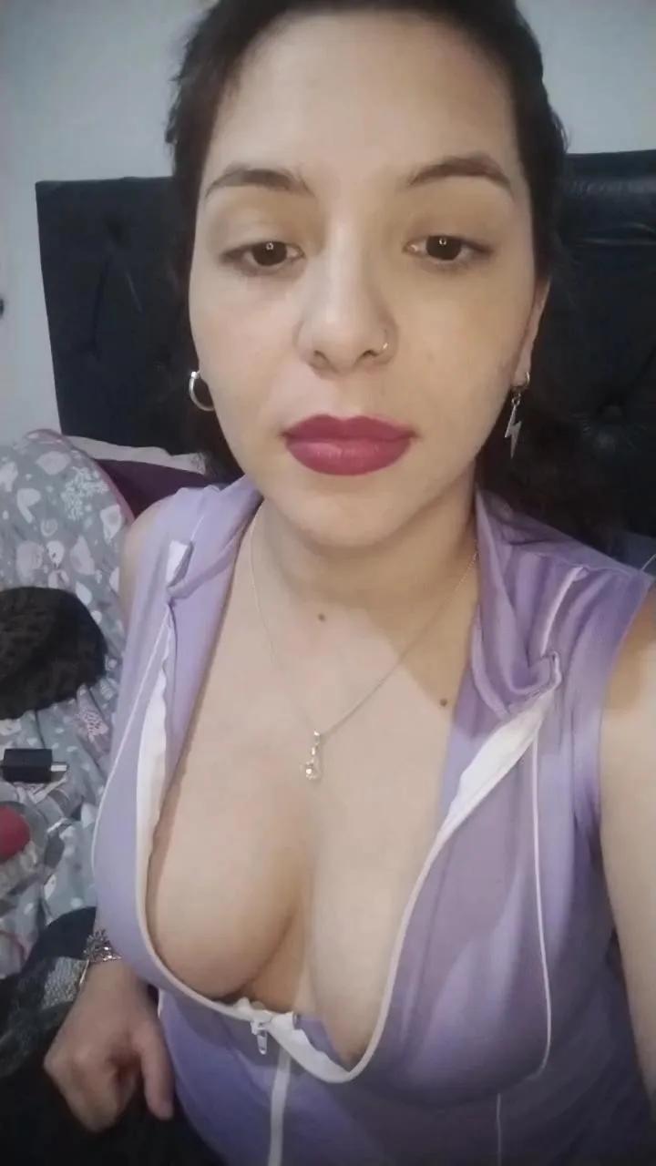 Offline Tiquefire on Cam4