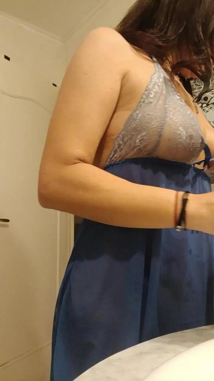 Offline Titouna on Cam4