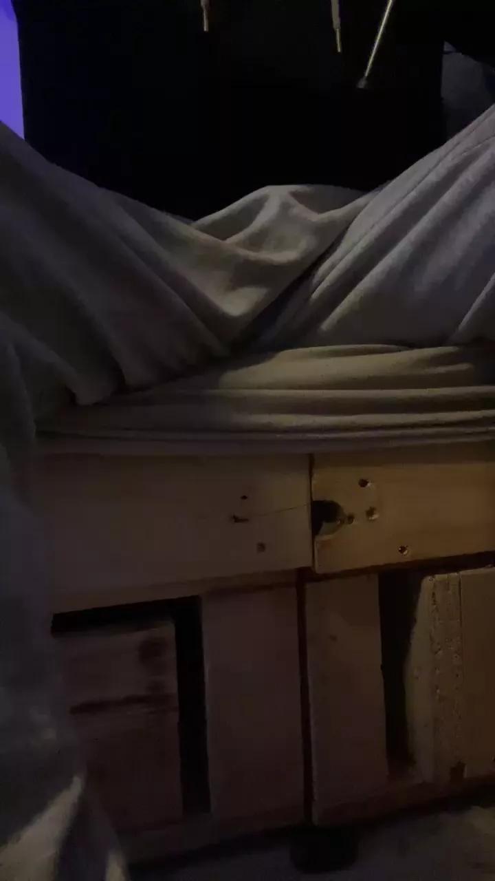 Freechat tobi332 on Cam4