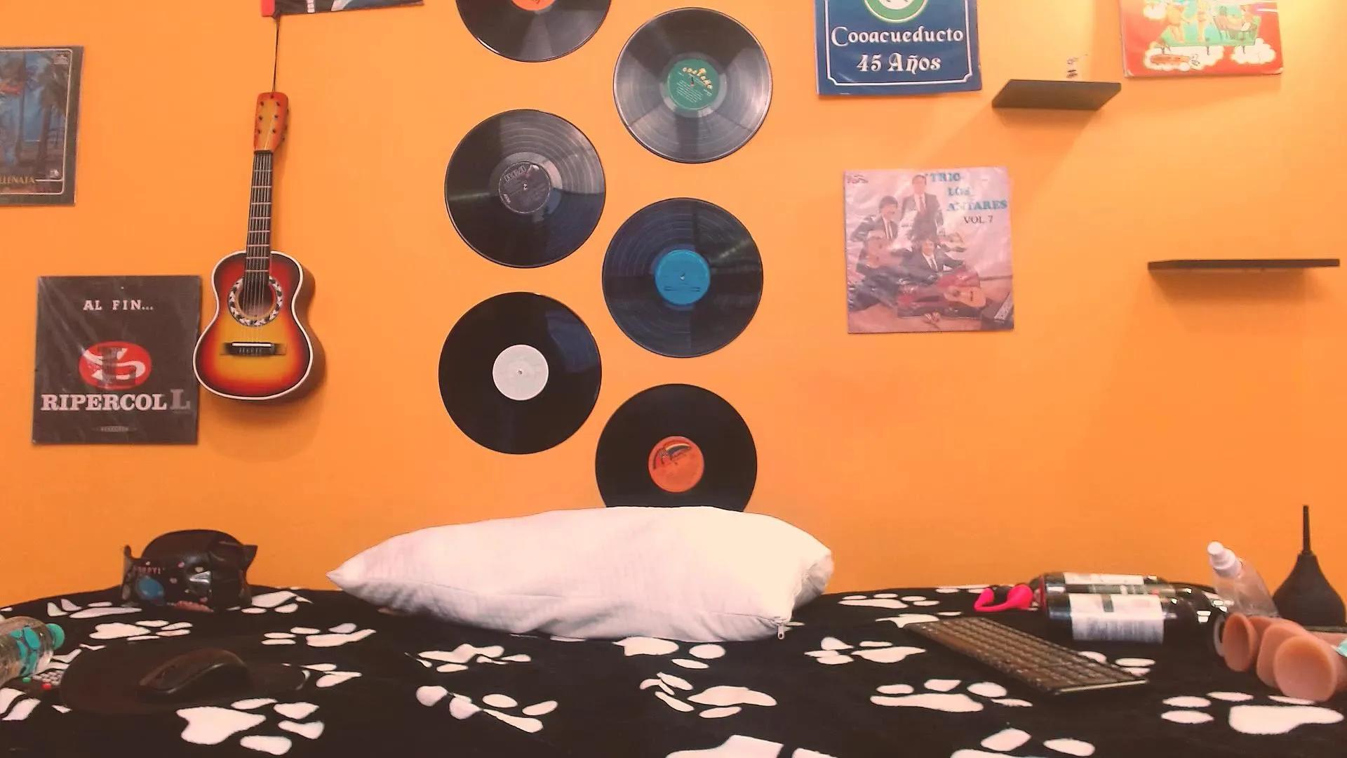 Offline todayangel18 on Cam4