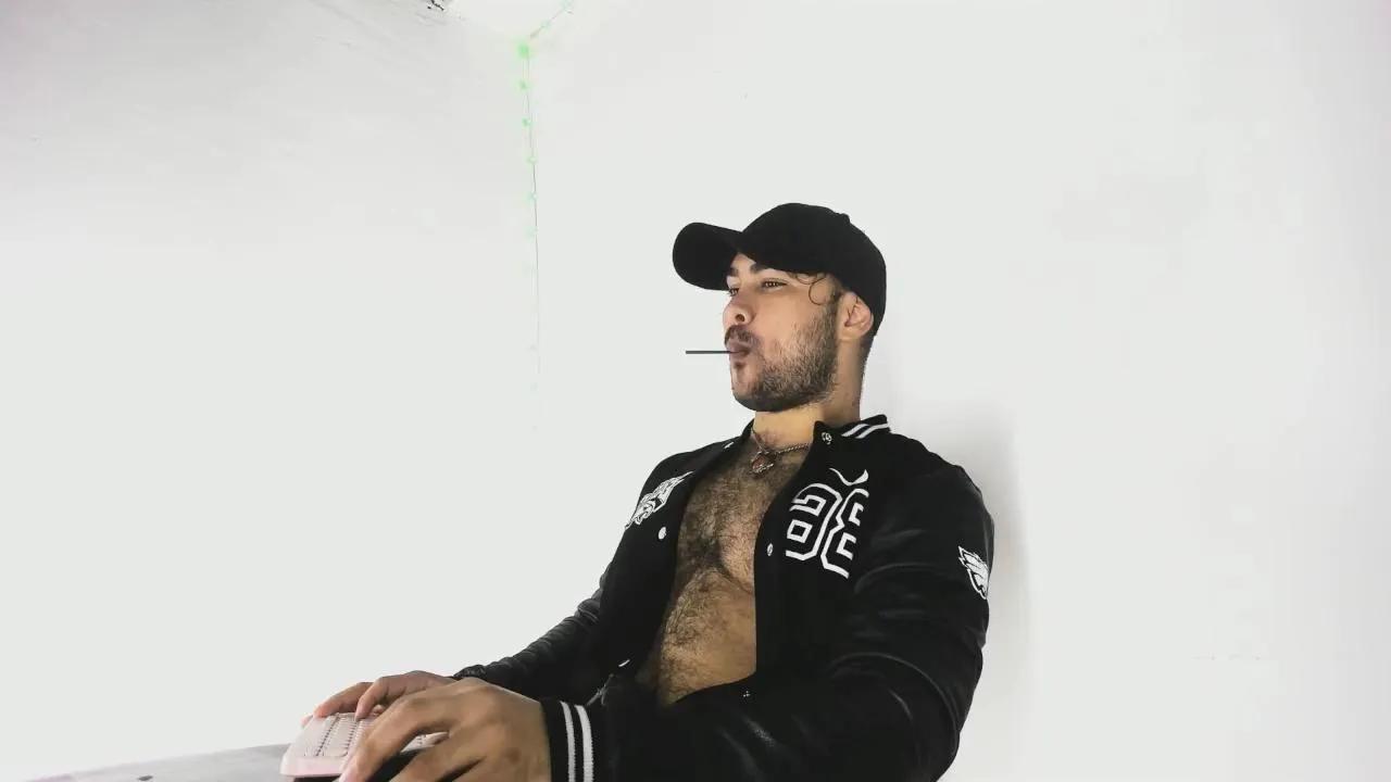 Offline Tommy_Sccot on Cam4