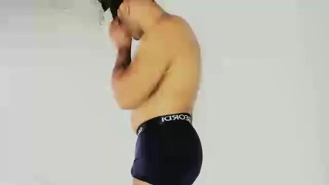 Offline Tommy_Sccot on Cam4