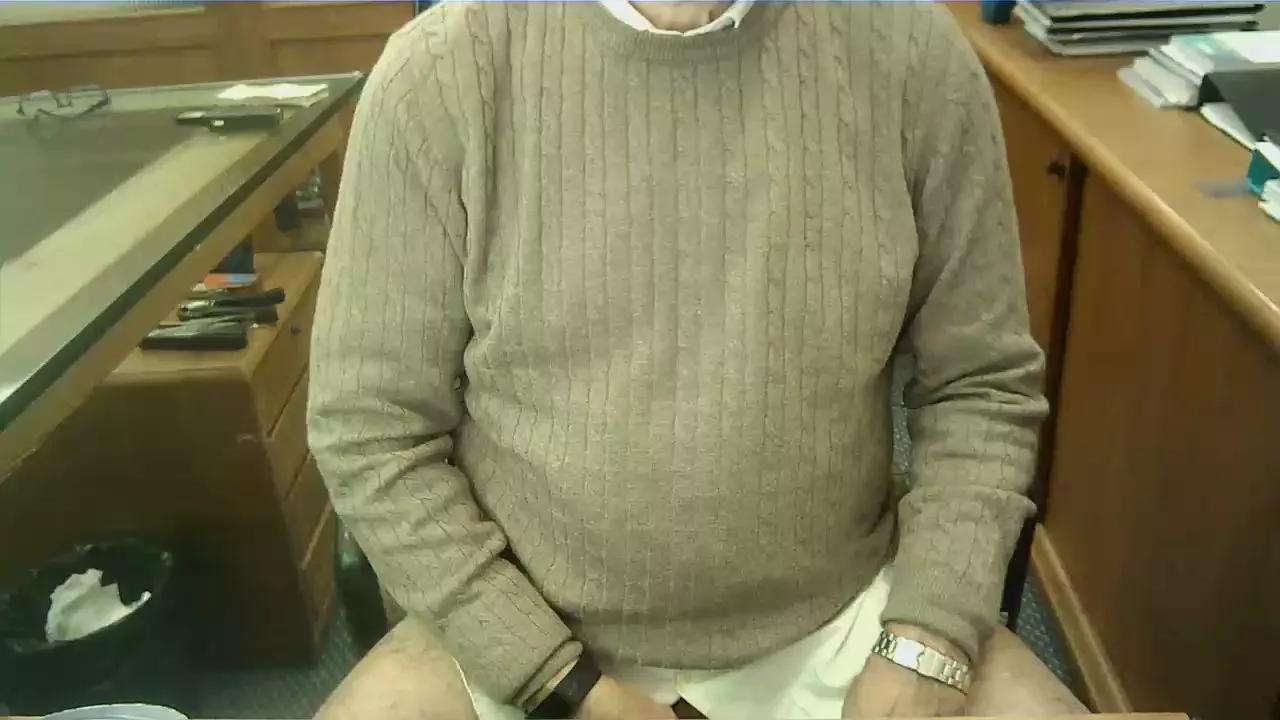 Offline UNGRAN69 on Cam4