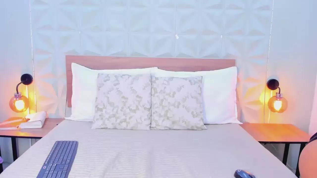 Offline Valery_Trans_ on Cam4