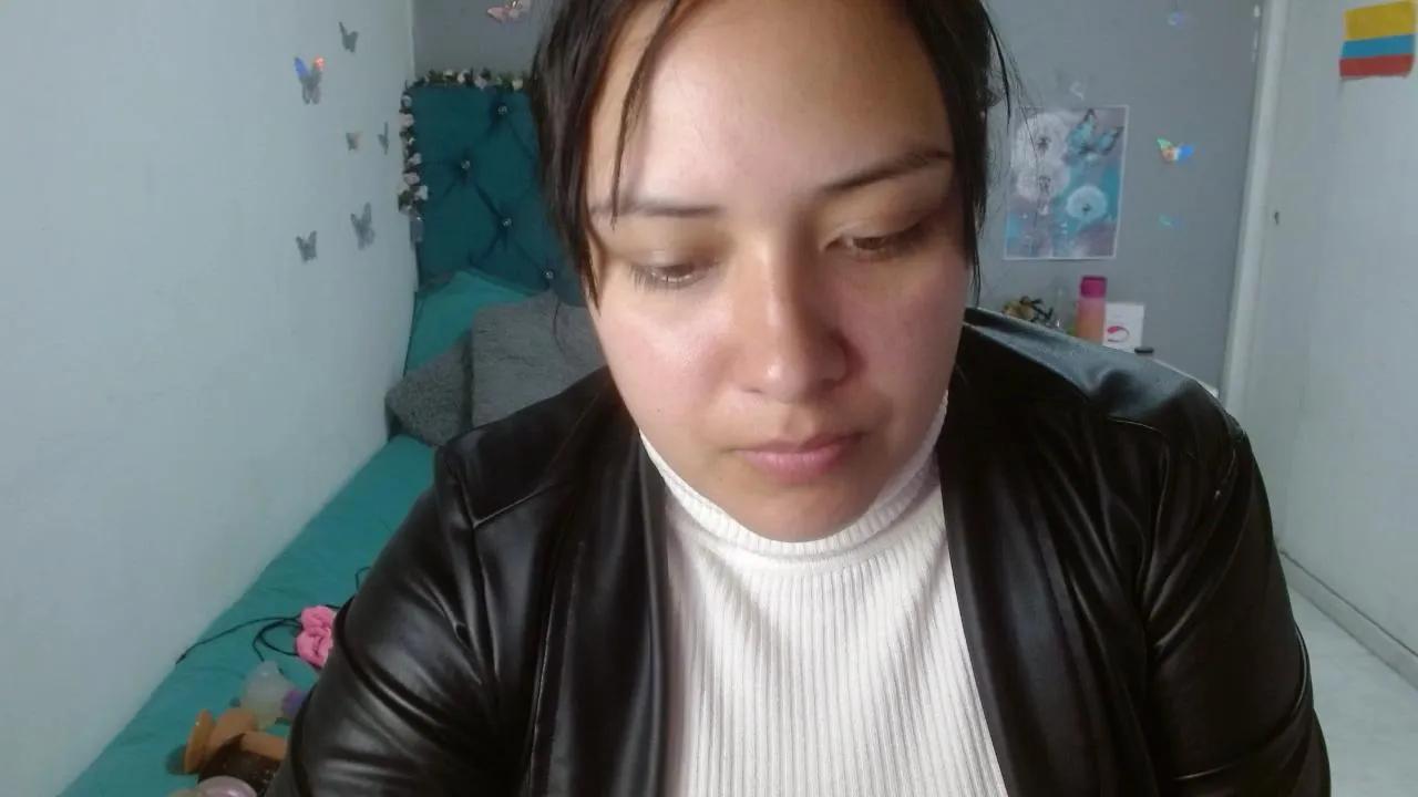 Offline wandafuckass on Cam4