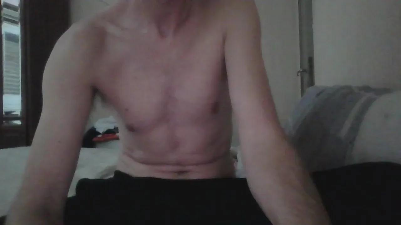 Offline willyhot_hot on Cam4