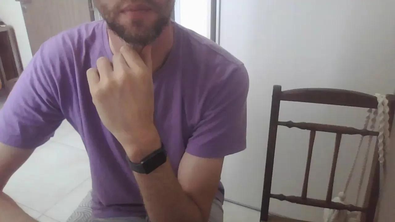 Offline willyhot_hot on Cam4