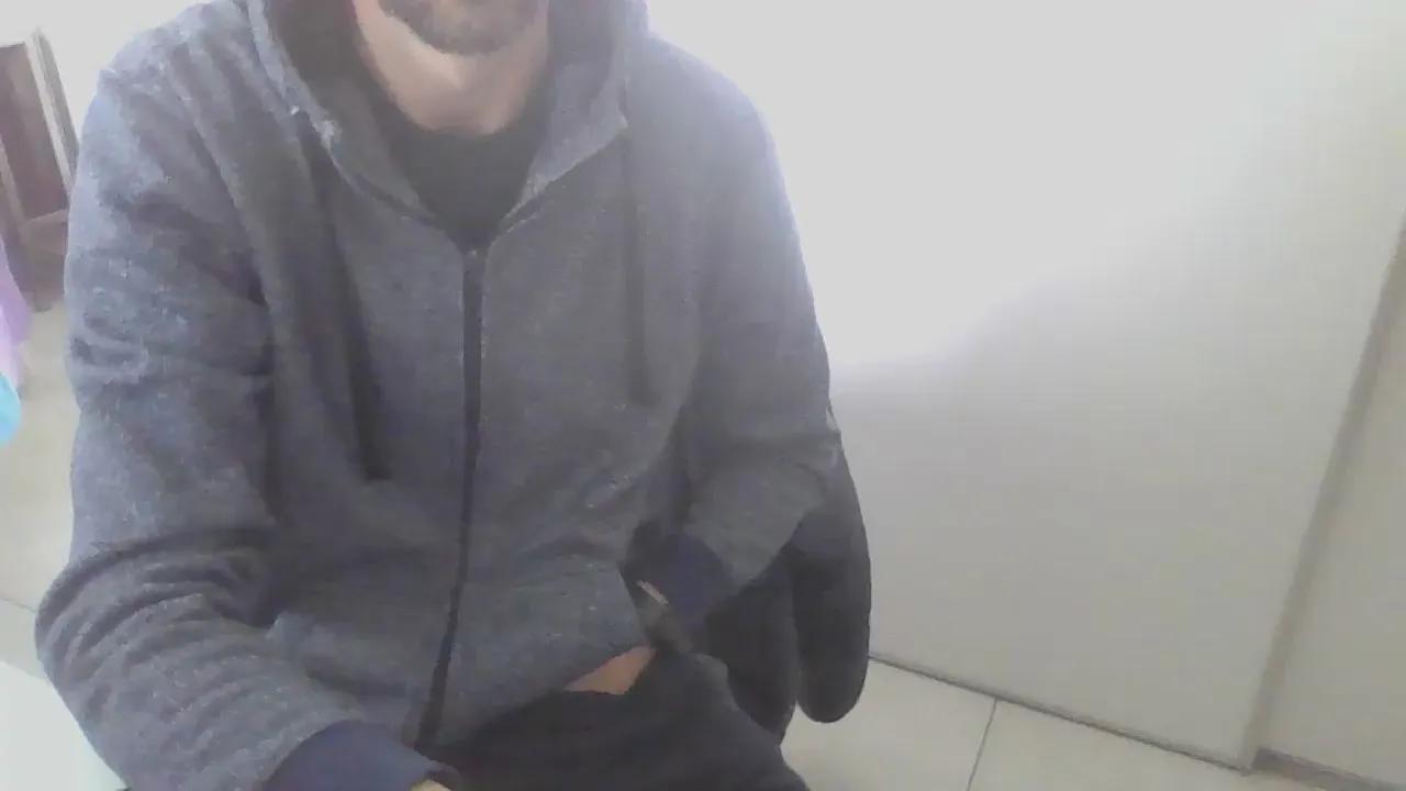 Offline willyhot_hot on Cam4