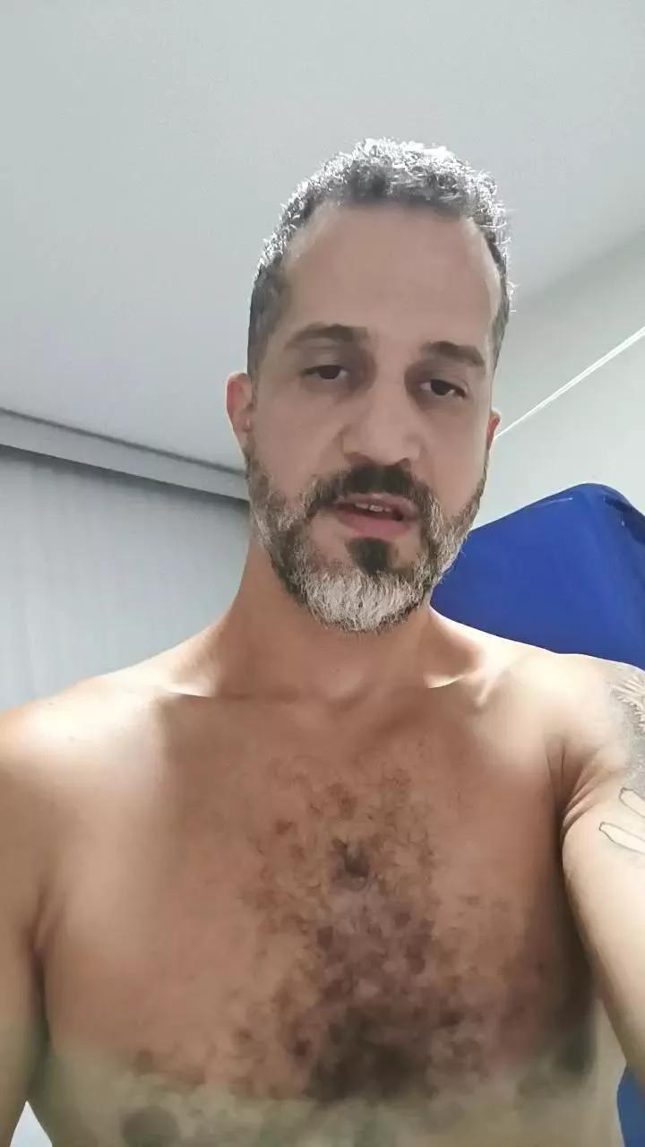 Offline xxMorenosexx on Cam4