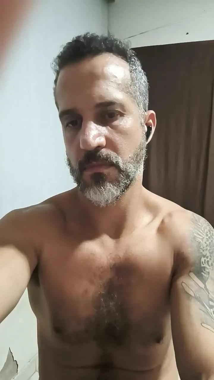 Offline xxMorenosexx on Cam4