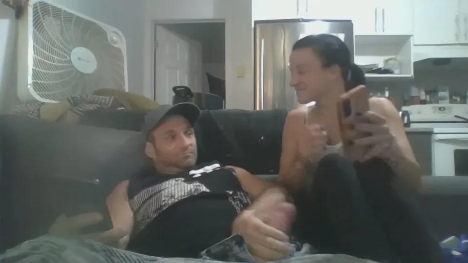 Offline Xxxcamxxx69 on Cam4