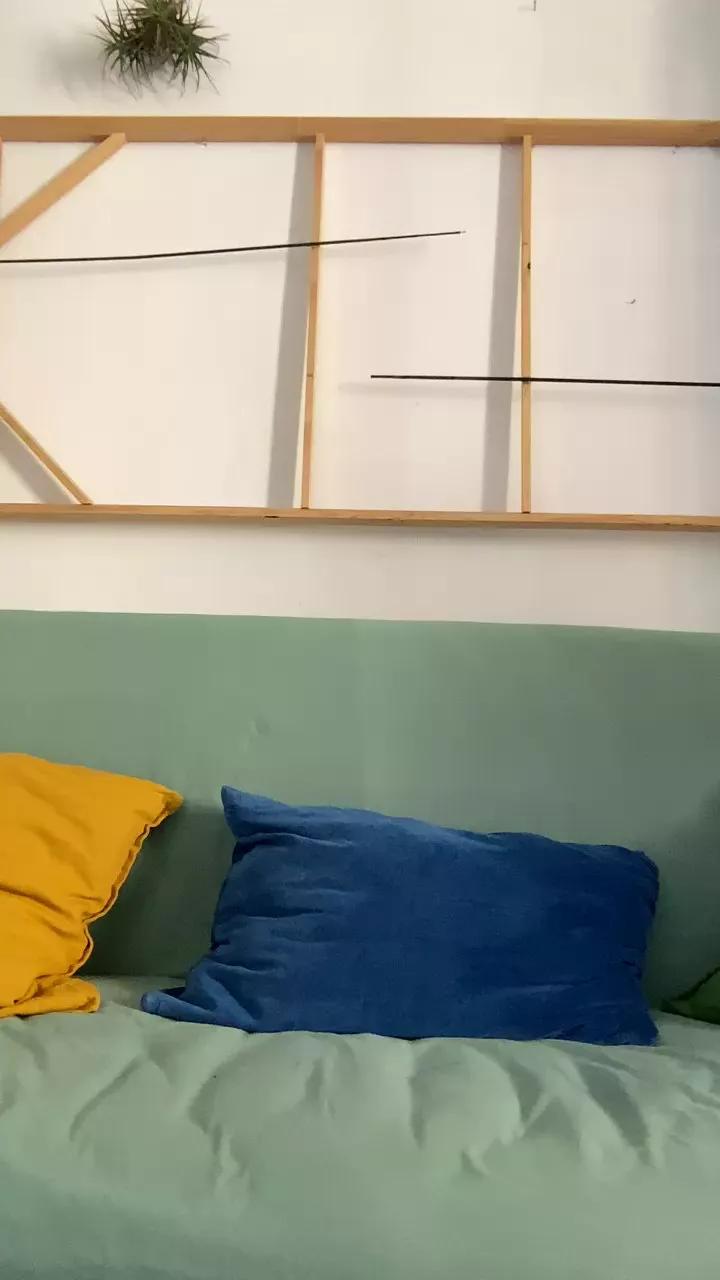 Offline Xxxciroxxx on Cam4