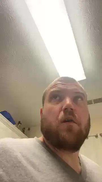 Offline Yearight181 on Cam4