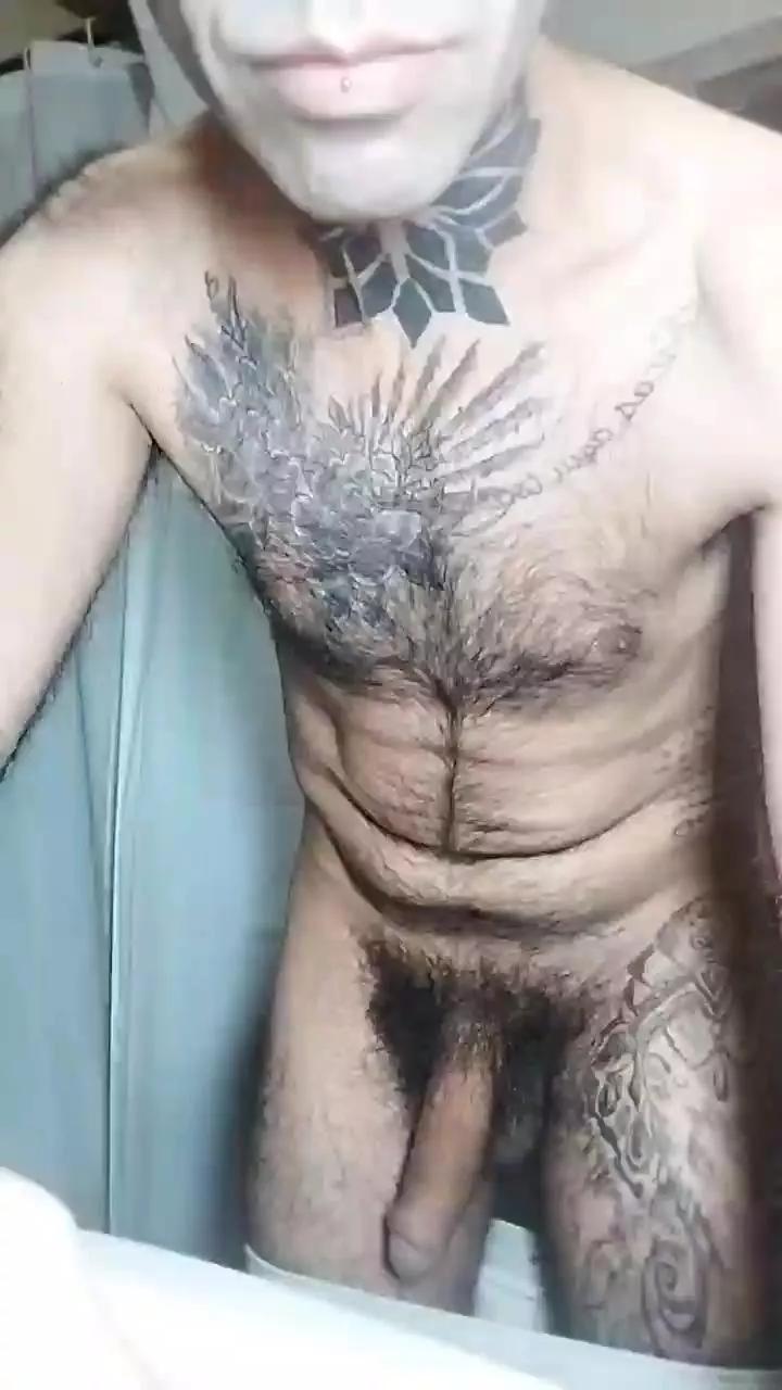 Offline Yonathancalja on Cam4