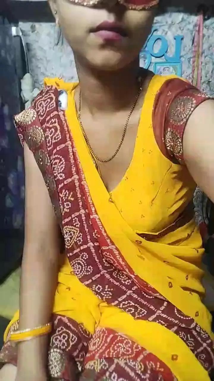 Offline YourSanam on Cam4