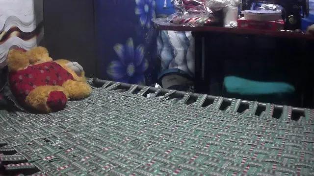 Offline YourSanam on Cam4