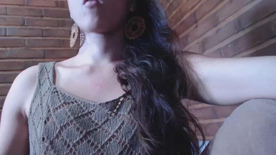 Offline yvy_zotz on Cam4