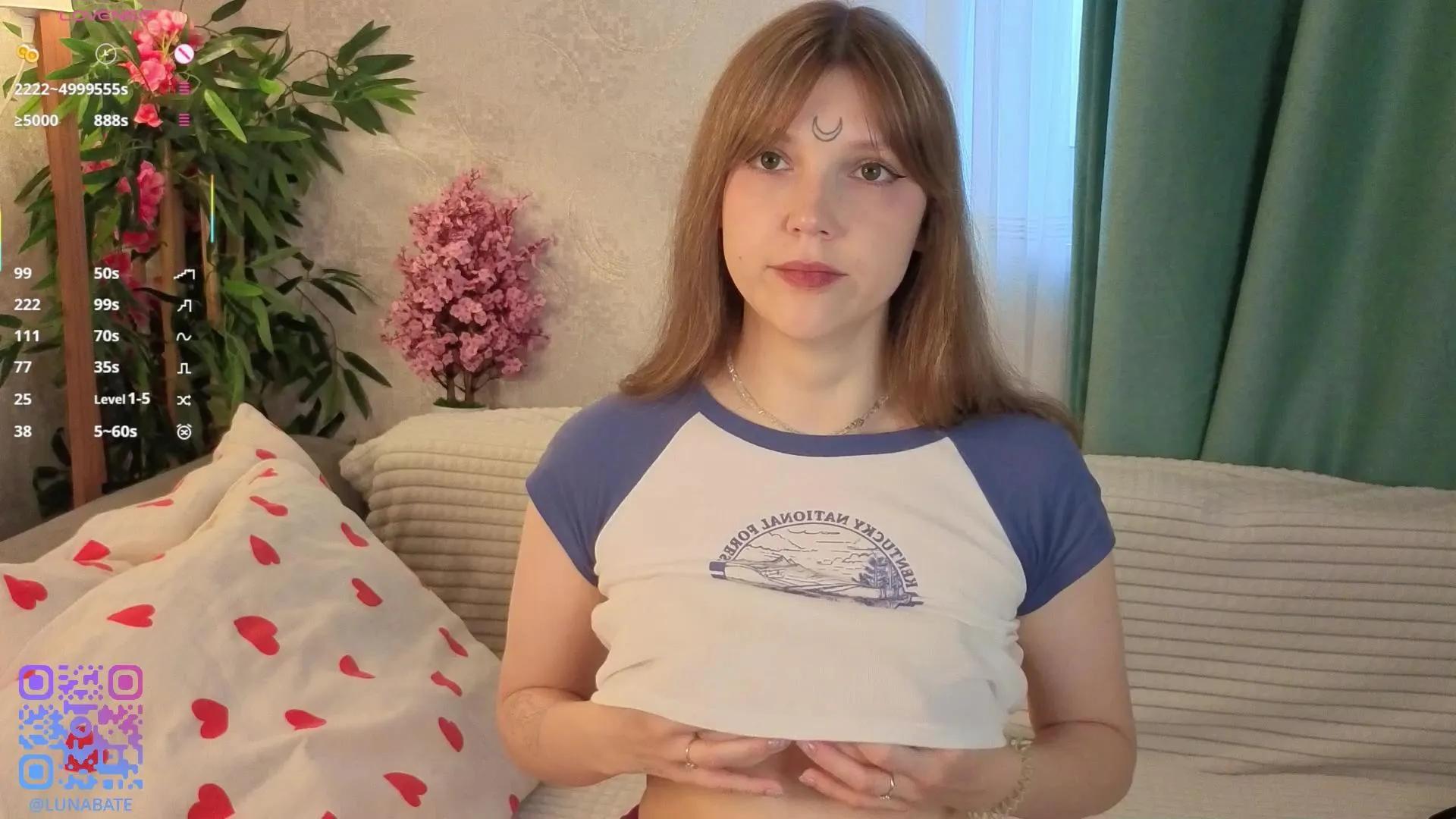 Offline ZaraGrandon on Cam4