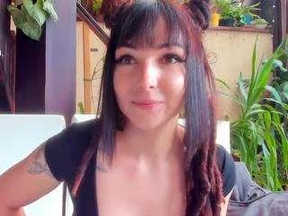 Offline 1munique on CamSoda