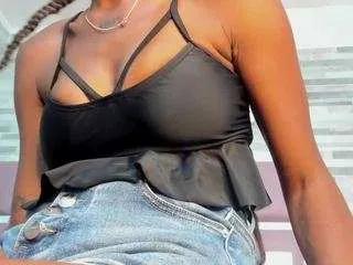 Freechat alana-roos on CamSoda