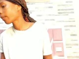 Freechat alana-roos on CamSoda