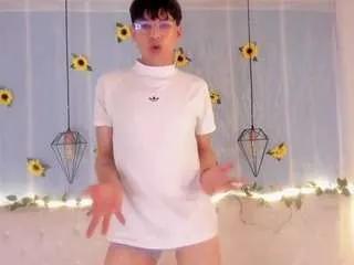 Offline aleaurarashi on CamSoda