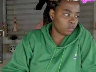 Offline aleja17xxx on CamSoda