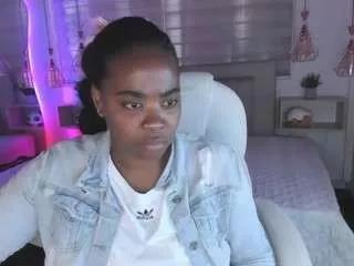 Offline aleja17xxx on CamSoda