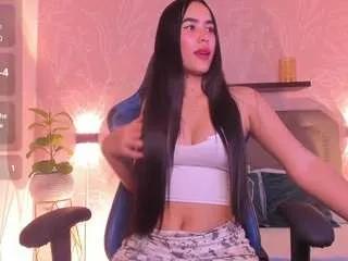 Offline alessia-leroy on CamSoda