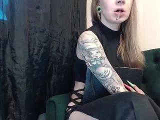 Offline alexandrazaryanova on CamSoda