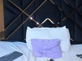 Offline alicia-jerez on CamSoda