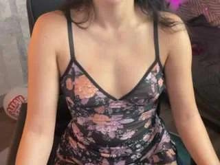 amandastrongj on CamSoda 