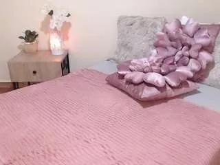 Offline amyoz on CamSoda