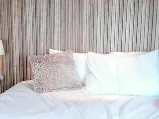 Offline anahinclar on CamSoda